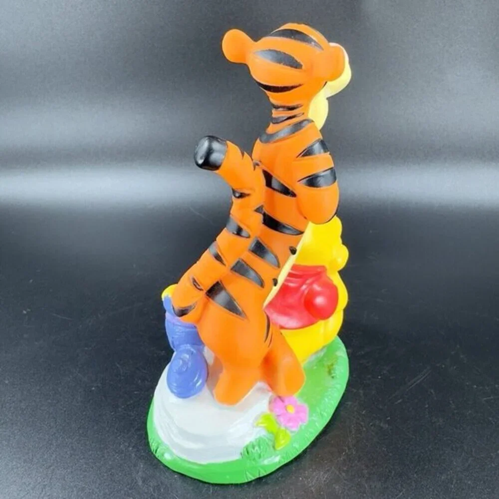 Disney‎ Winnie The Pooh And Tigger Hard Plastic Toy Figurine Whimsical Figure